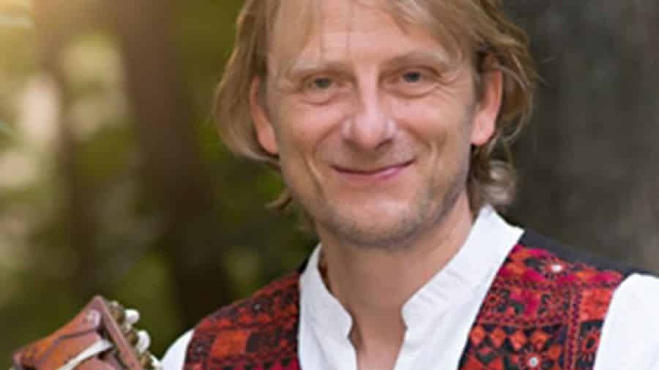 Hans Christian Mantritamari audiopoisk.com