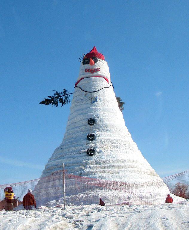 100ft Snowman Euphoriac Intrances