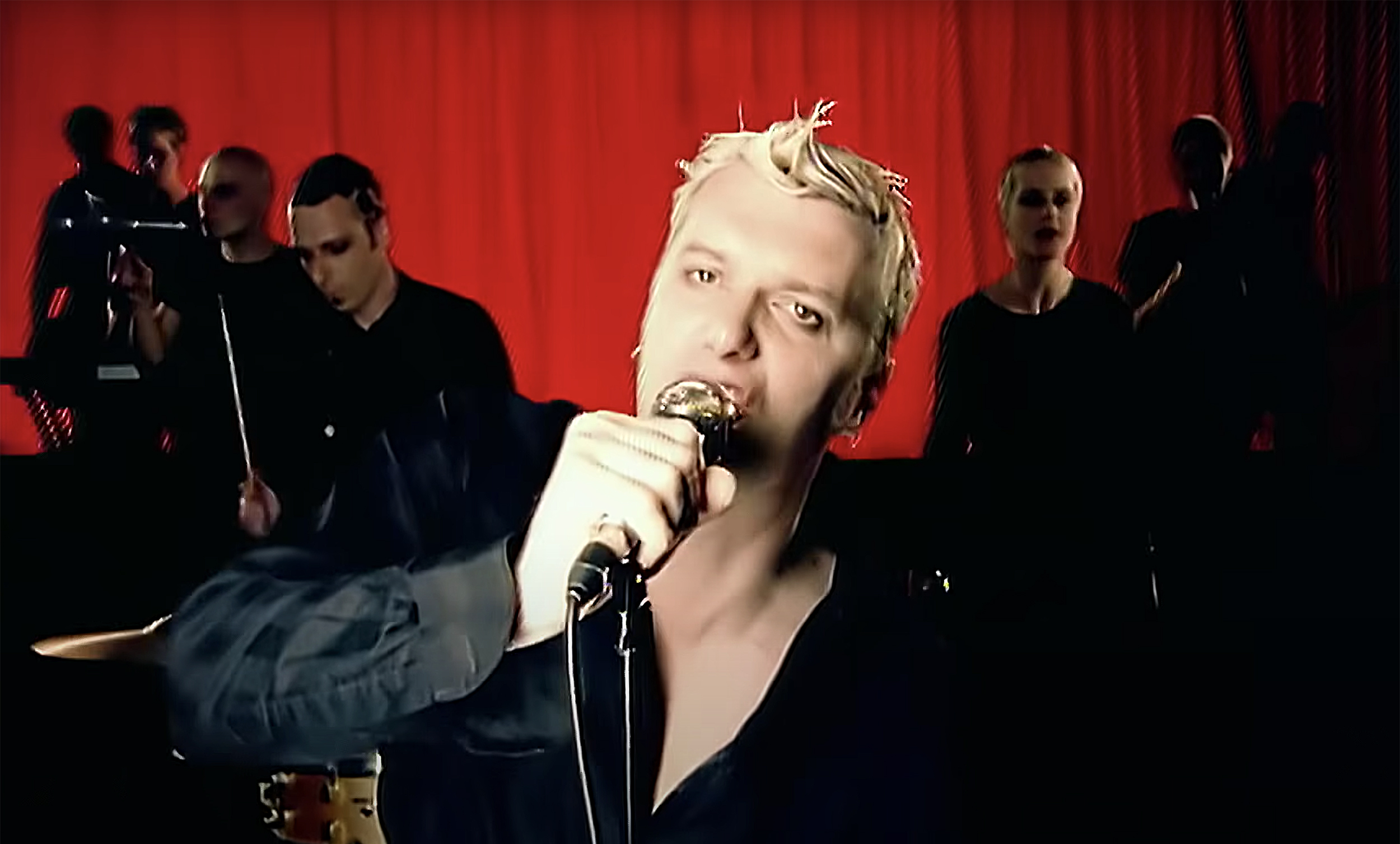 Chumbawamba Tubthumping